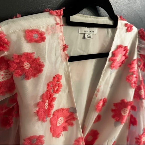 labelrail x Olivia & Alice wrap blouse. volume sleeves 🌸 | US size 14 - Picture 3 of 11